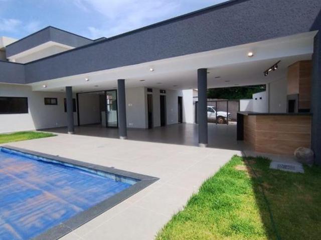Casa venda em Região Geográfica Imediata do Distrito Federal, Região Integrada de Desenvolvimento do Distrito Federal e Entorno