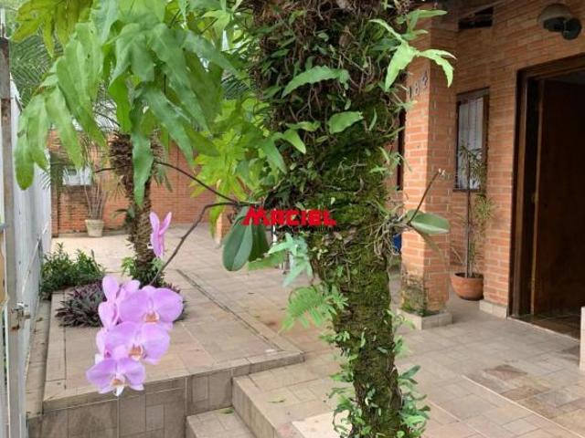 Casa venda em Região Imediata de São José dos Campos, Região Metropolitana do Vale do Paraíba e Litoral Norte