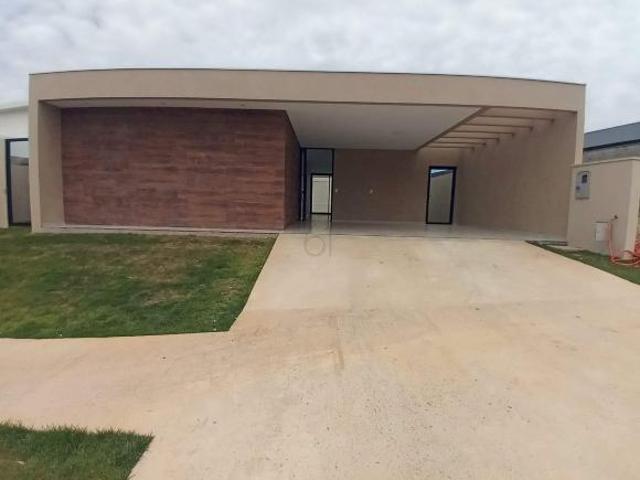 Casa venda em Região Geográfica Imediata de Luziânia, Região Integrada de Desenvolvimento do Distrito Federal e Entorno