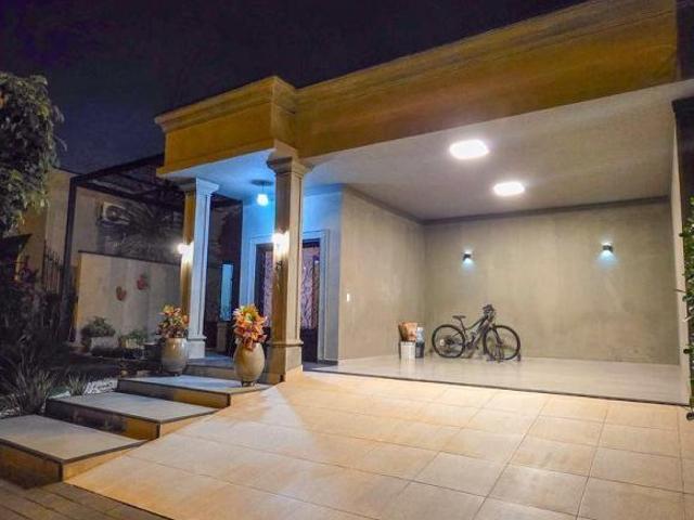 Casa venda em Região Imediata de São José do Rio Preto, Região Metropolitana de São José do Rio Preto