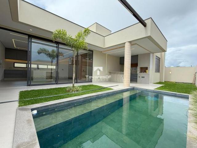 Casa venda em Região Geográfica Imediata do Distrito Federal, Região Integrada de Desenvolvimento do Distrito Federal e Entorno