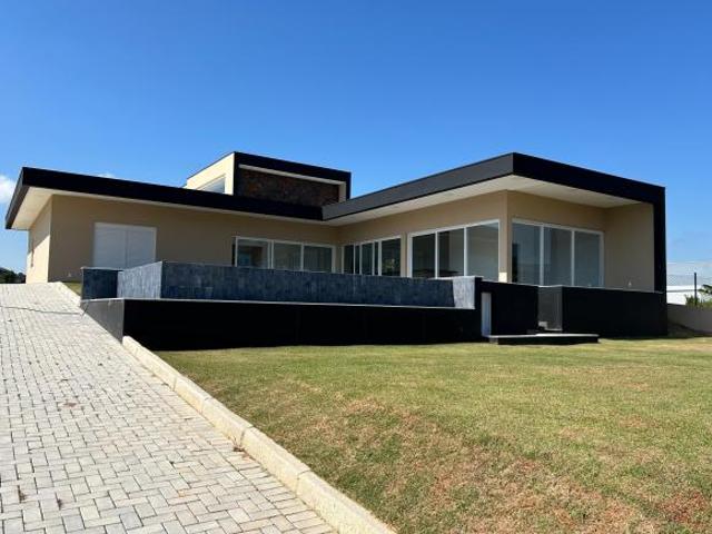 Casa venda em Piracaia