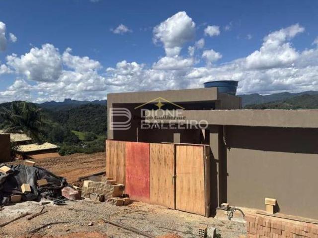Casa venda em Região Imediata de Taubaté-Pindamonhangaba, Região Metropolitana do Vale do Paraíba e Litoral Norte