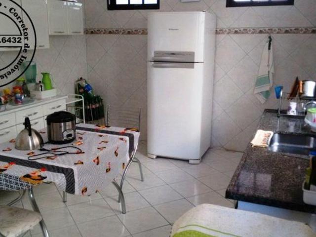 Casa venda em Região Imediata de Guaratinguetá, Região Metropolitana do Vale do Paraíba e Litoral Norte