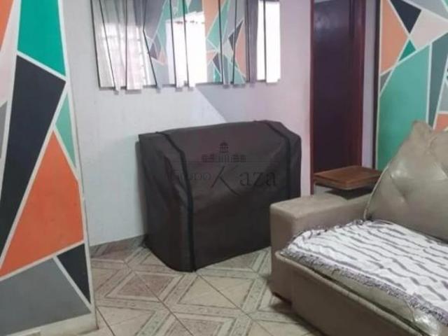 Casa venda em Região Imediata de São José dos Campos, Região Metropolitana do Vale do Paraíba e Litoral Norte