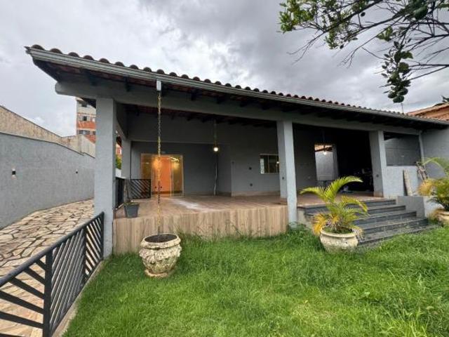 Casa venda em Região Geográfica Imediata do Distrito Federal, Região Integrada de Desenvolvimento do Distrito Federal e Entorno