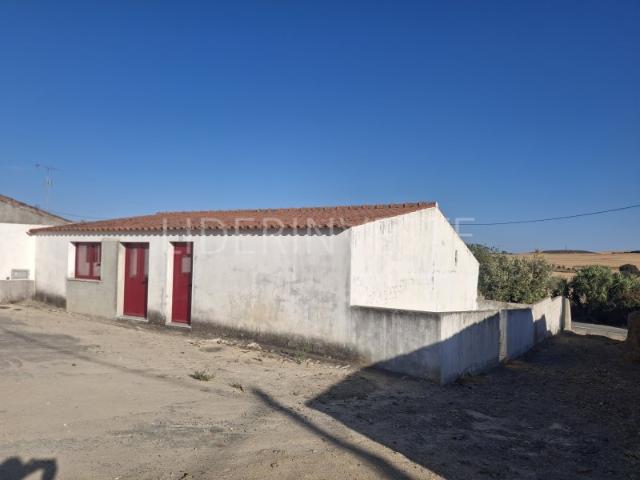 Casa venda em São João dos Caldeireiros, Beja