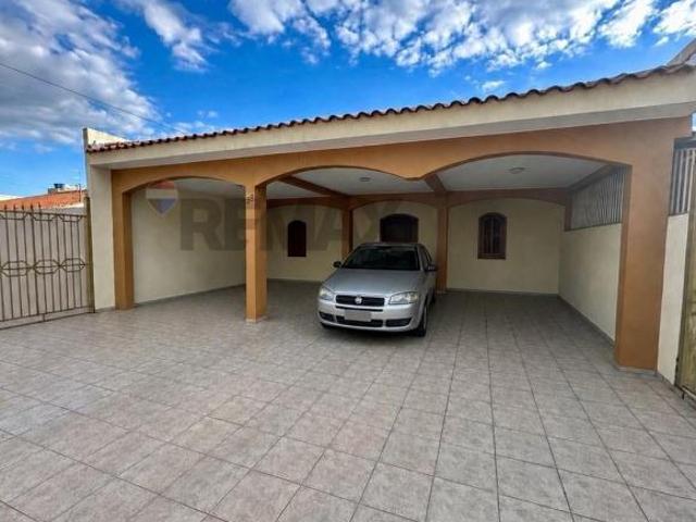 Casa venda em Região Geográfica Imediata do Distrito Federal, Região Integrada de Desenvolvimento do Distrito Federal e Entorno