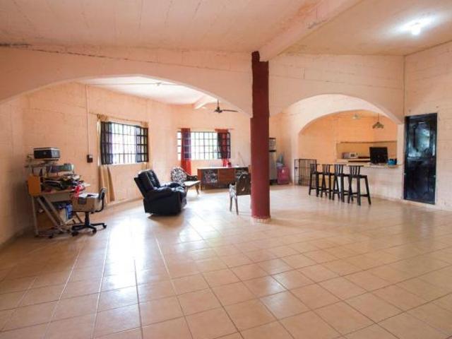 Casa terreno en venta. Berriozabal, Chiapas