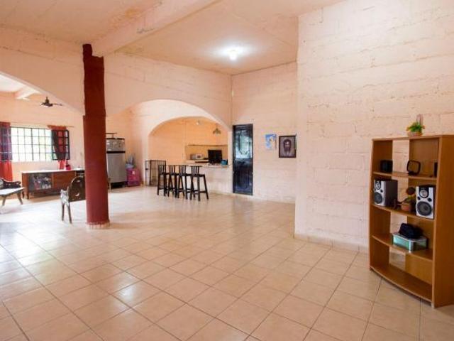 Casa terreno en venta. Berriozabal, Chiapas