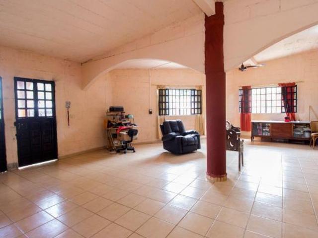 Casa terreno en venta. Berriozabal, Chiapas