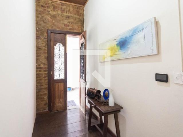 Casa aluguel em Região Geográfica Imediata do Rio de Janeiro, Região Metropolitana do Rio de Janeiro