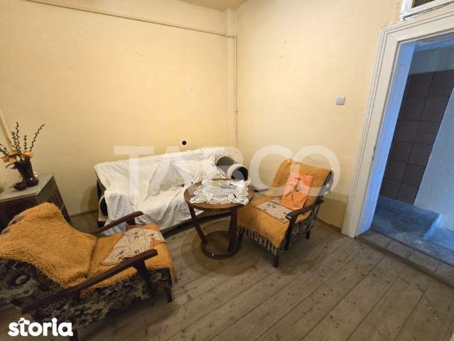 Casă vânzări