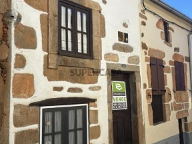 Casa venda em Lavacolhos, Fundão