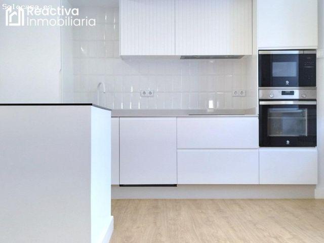 Casa en venta en Santiago de Compostela, Santiago