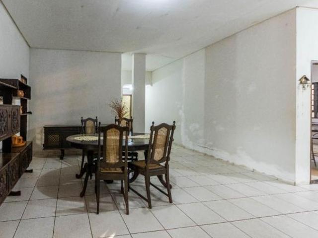 Casa venda em Jaboticabal