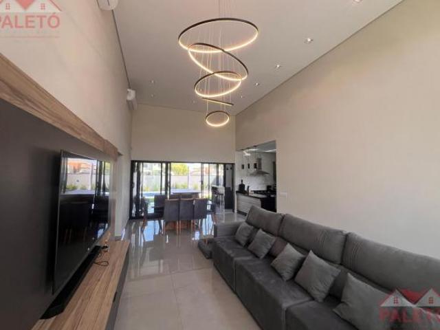 Casa venda em Condominio Ninho Verde, Quadra