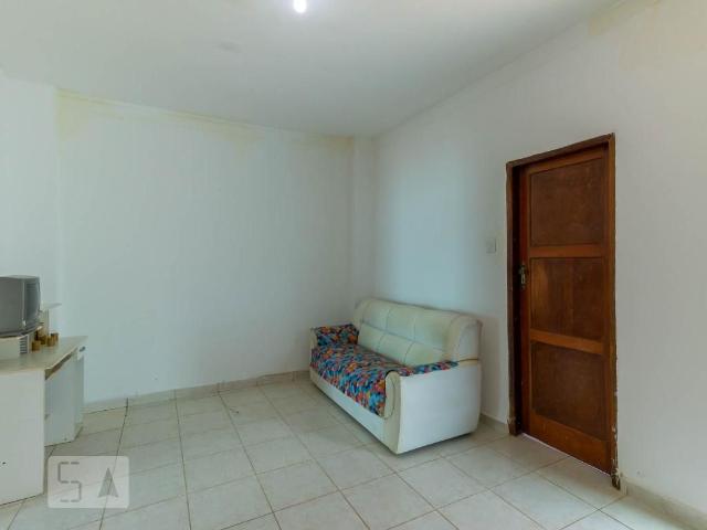 Casa aluguel em Região Geográfica Imediata do Rio de Janeiro, Região Metropolitana do Rio de Janeiro