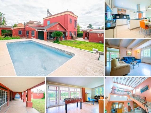 Casa en venta en Tomares, Andalucía