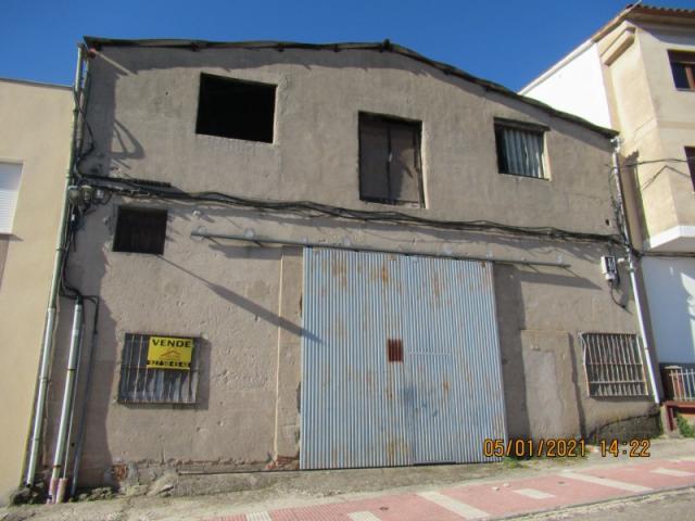 Casa en venta en Torre De Don Miguel, Extremadura
