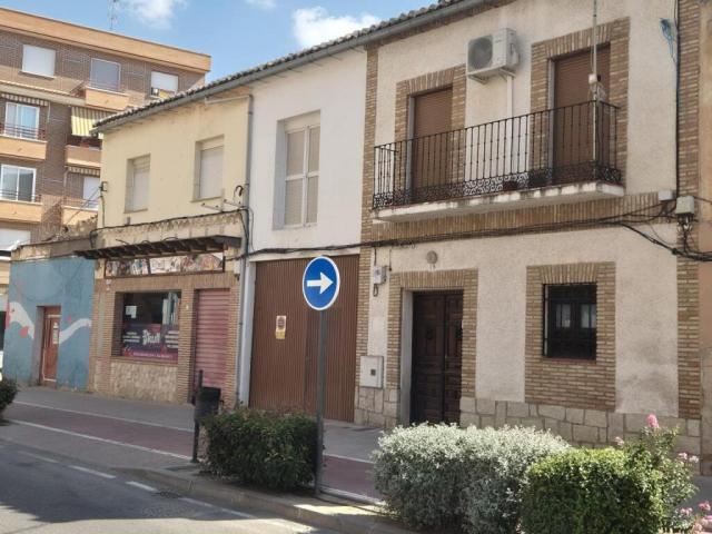 Casa en venta en Torrijos, Toledo