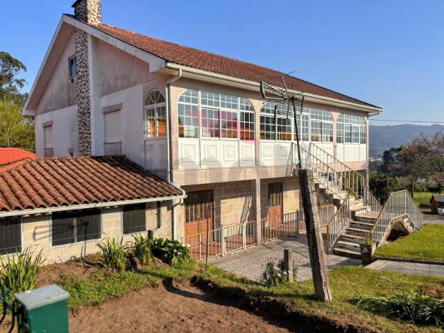 Casa venda em Guilhadeses e Santar, Arcos de Valdevez