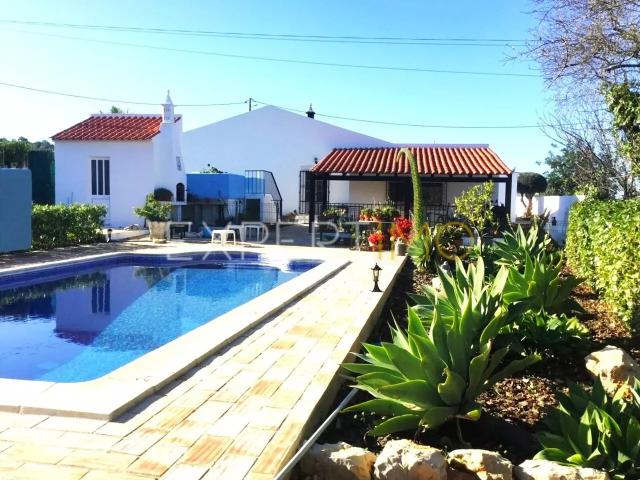 Casa venda em Corotelo, São Brás De Alportel