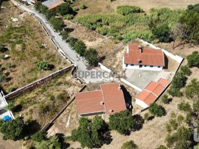 Casa venda em Rio Maior, Santarém