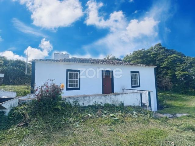 Casa venda em Igreja, Santo Espírito