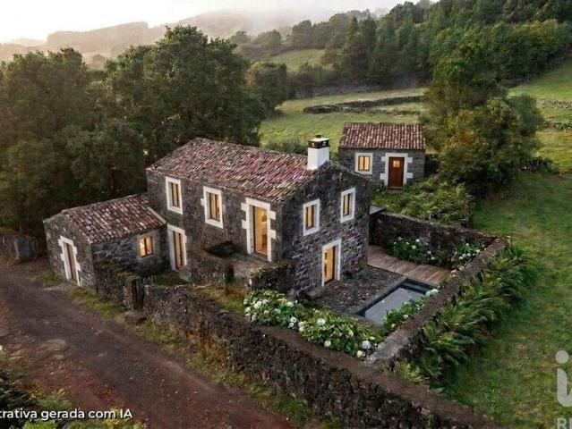 Vivenda venda em Santa Bárbara, Lourinhã