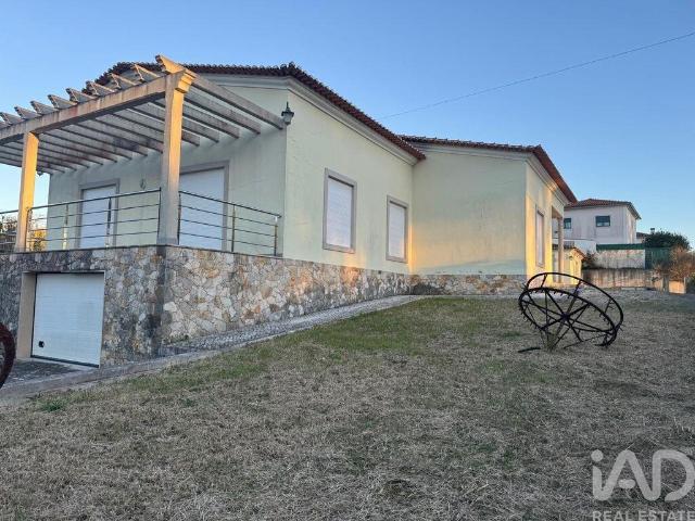 Casa venda em Pederneira, Valado Dos Frades