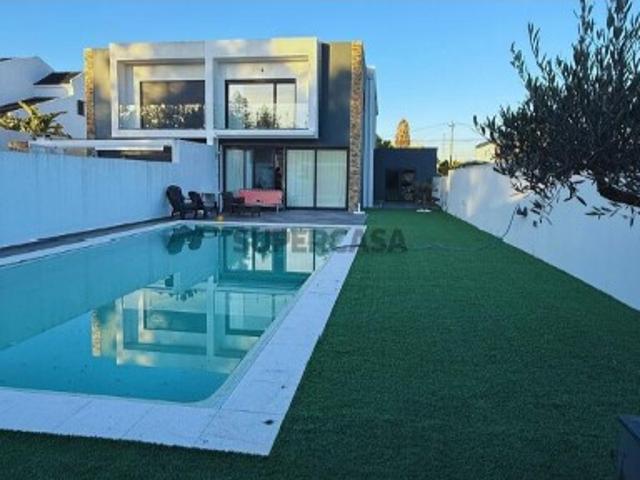 Casa venda em Seixal, Corroios