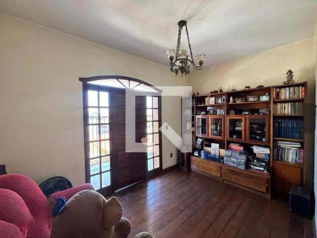 Casa aluguel em Região Geográfica Imediata de Belo Horizonte, Região Metropolitana de Belo Horizonte