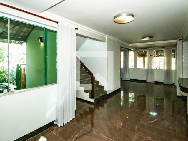 Casa aluguel em Região Geográfica Imediata de Belo Horizonte, Região Metropolitana de Belo Horizonte