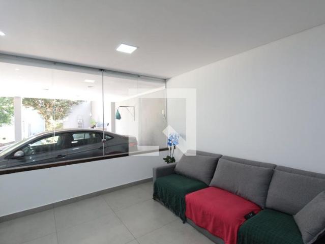 Casa aluguel em Região Geográfica Imediata de Belo Horizonte, Região Metropolitana de Belo Horizonte