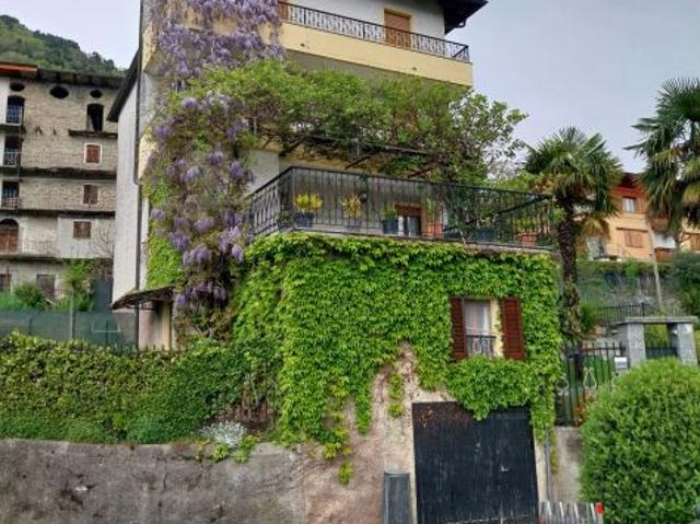 Appartamento in vendita a Mello, Lombardia