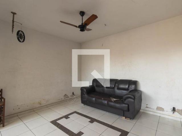 Casa aluguel em Região Geográfica Imediata do Rio de Janeiro, Região Metropolitana do Rio de Janeiro