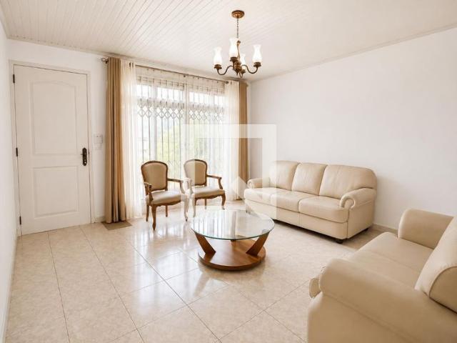 Casa aluguel em Região Geográfica Imediata de Florianópolis, Desterro