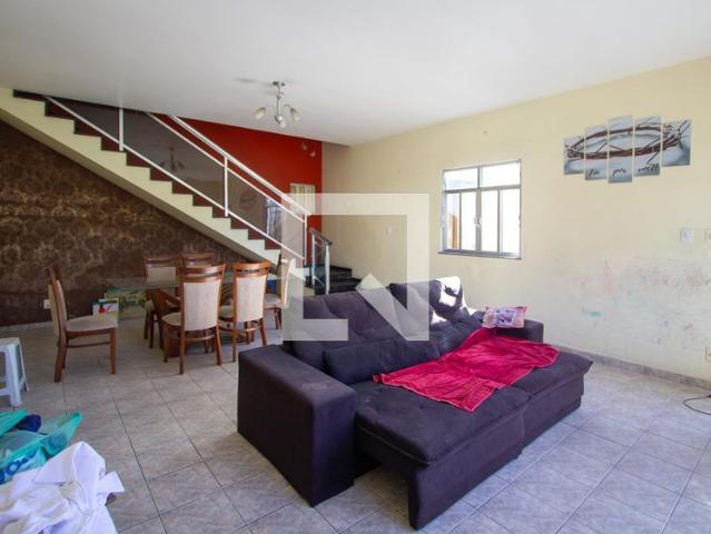 Casa aluguel em Região Geográfica Imediata do Rio de Janeiro, Região Metropolitana do Rio de Janeiro