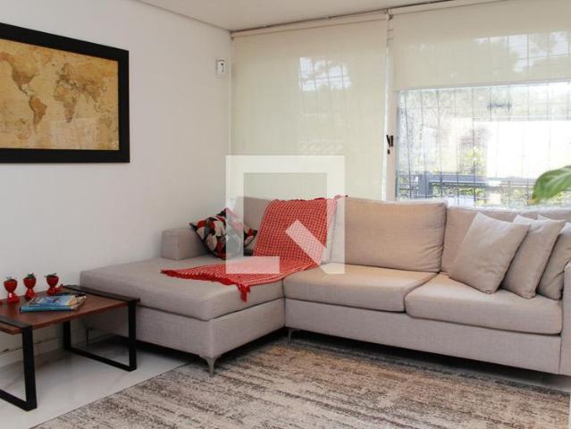 Casa aluguel em Região Geográfica Imediata de Porto Alegre, Região Metropolitana de Porto Alegre
