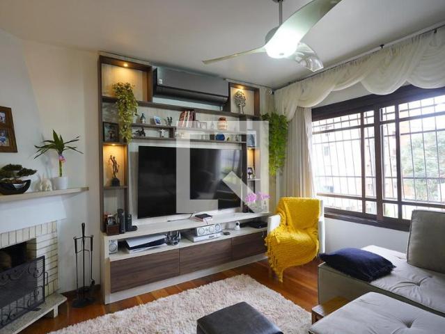 Casa aluguel em Região Geográfica Imediata de Porto Alegre, Região Metropolitana de Porto Alegre
