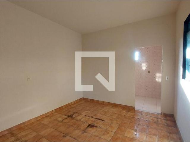 Casa aluguel em Região Geográfica Imediata do Rio de Janeiro, Região Metropolitana do Rio de Janeiro