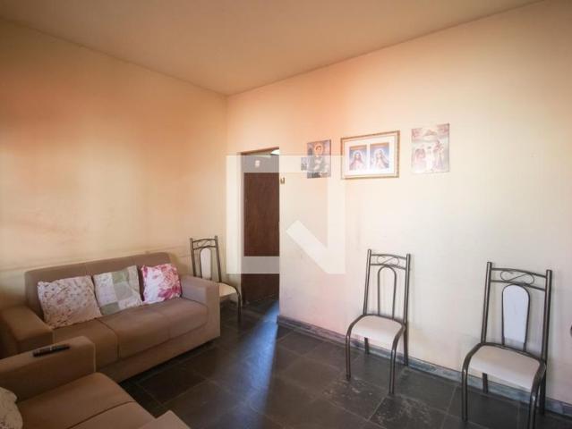 Casa aluguel em Petrolândia, Contagem