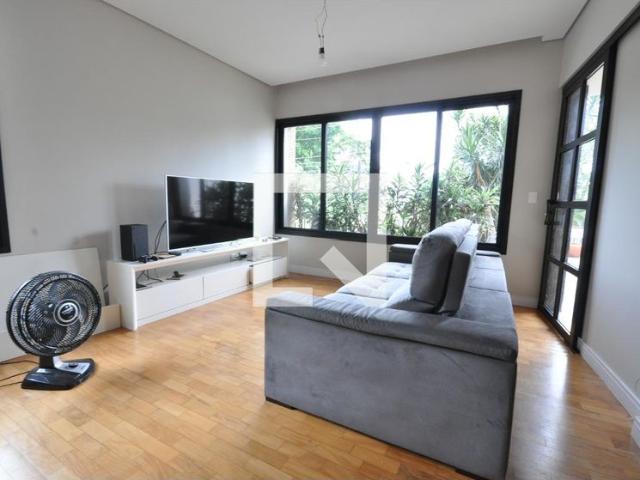 Casa aluguel em Região Imediata de São Paulo, Região Metropolitana de São Paulo