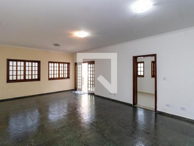 Casa aluguel em Região Imediata de São Paulo, Região Metropolitana de São Paulo