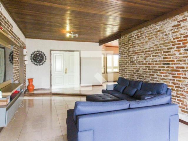 Casa aluguel em Região Geográfica Imediata de Porto Alegre, Região Metropolitana de Porto Alegre