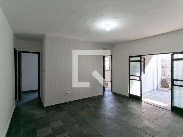 Casa aluguel em Região Geográfica Imediata de Belo Horizonte, Região Metropolitana de Belo Horizonte