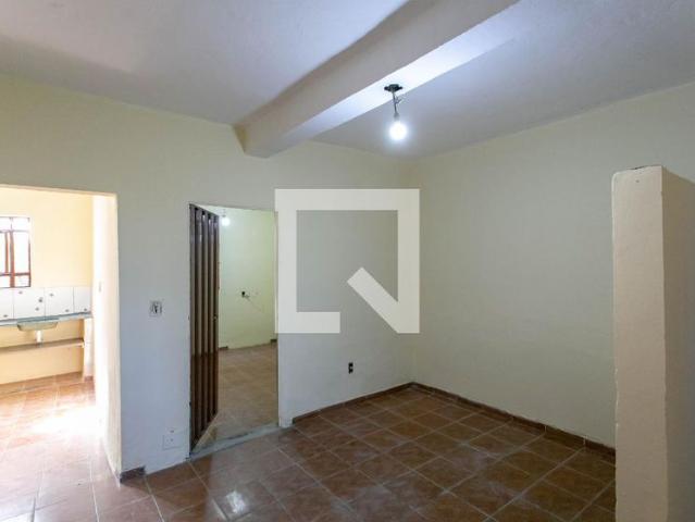 Casa aluguel em Tupi B, Belo Horizonte