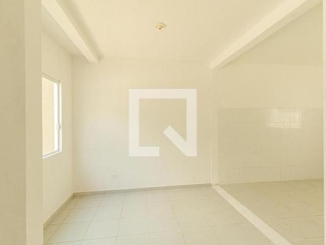 Casa aluguel em Umbará, Santa Quitéria