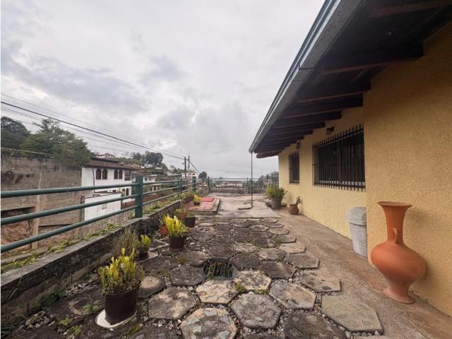 Casa en venta en Francisco Linares Alcántara, Miranda